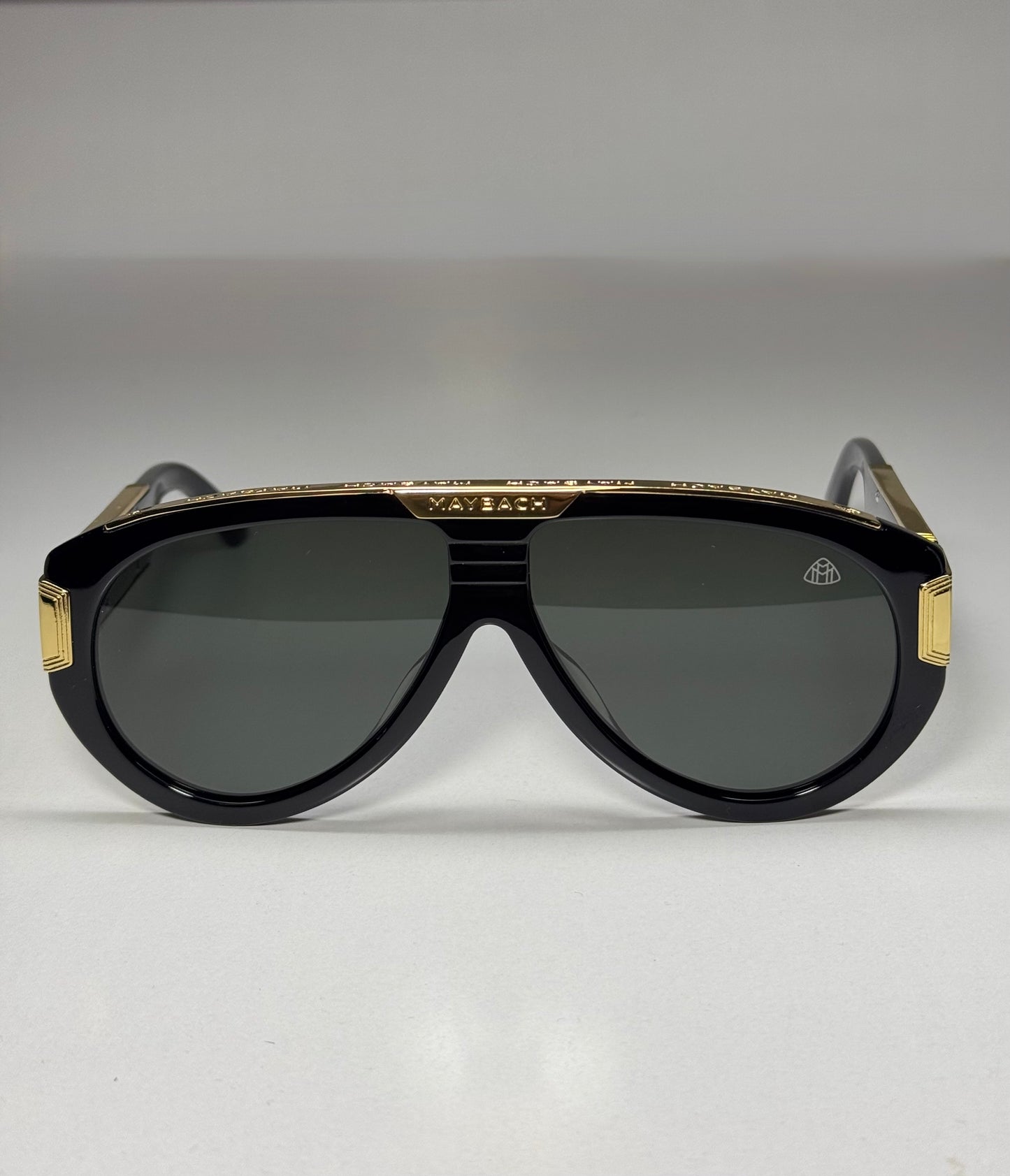 Maybach The Idol 1-A9 Black