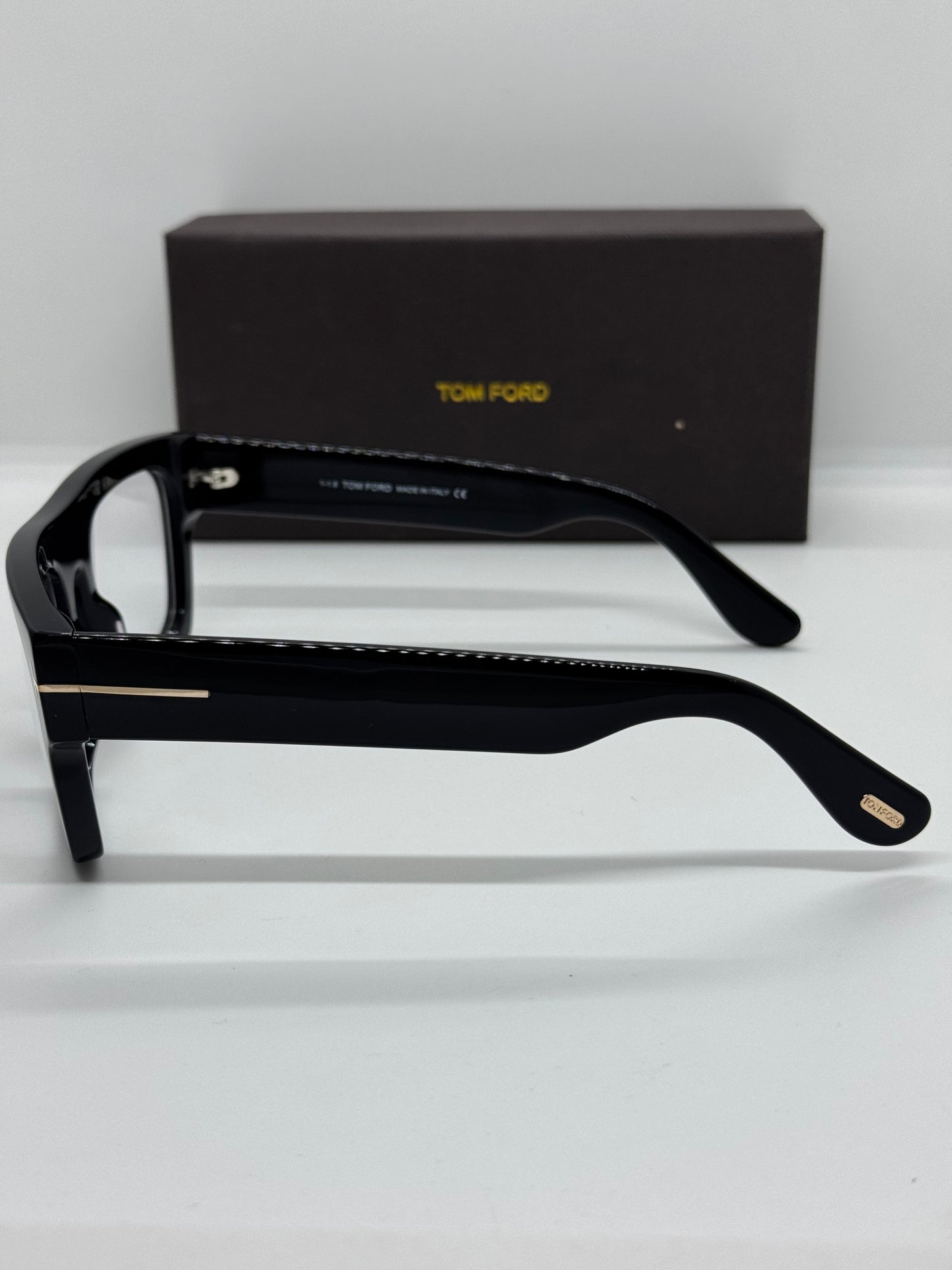 Tom Ford Fausto FT0711 Photochromic