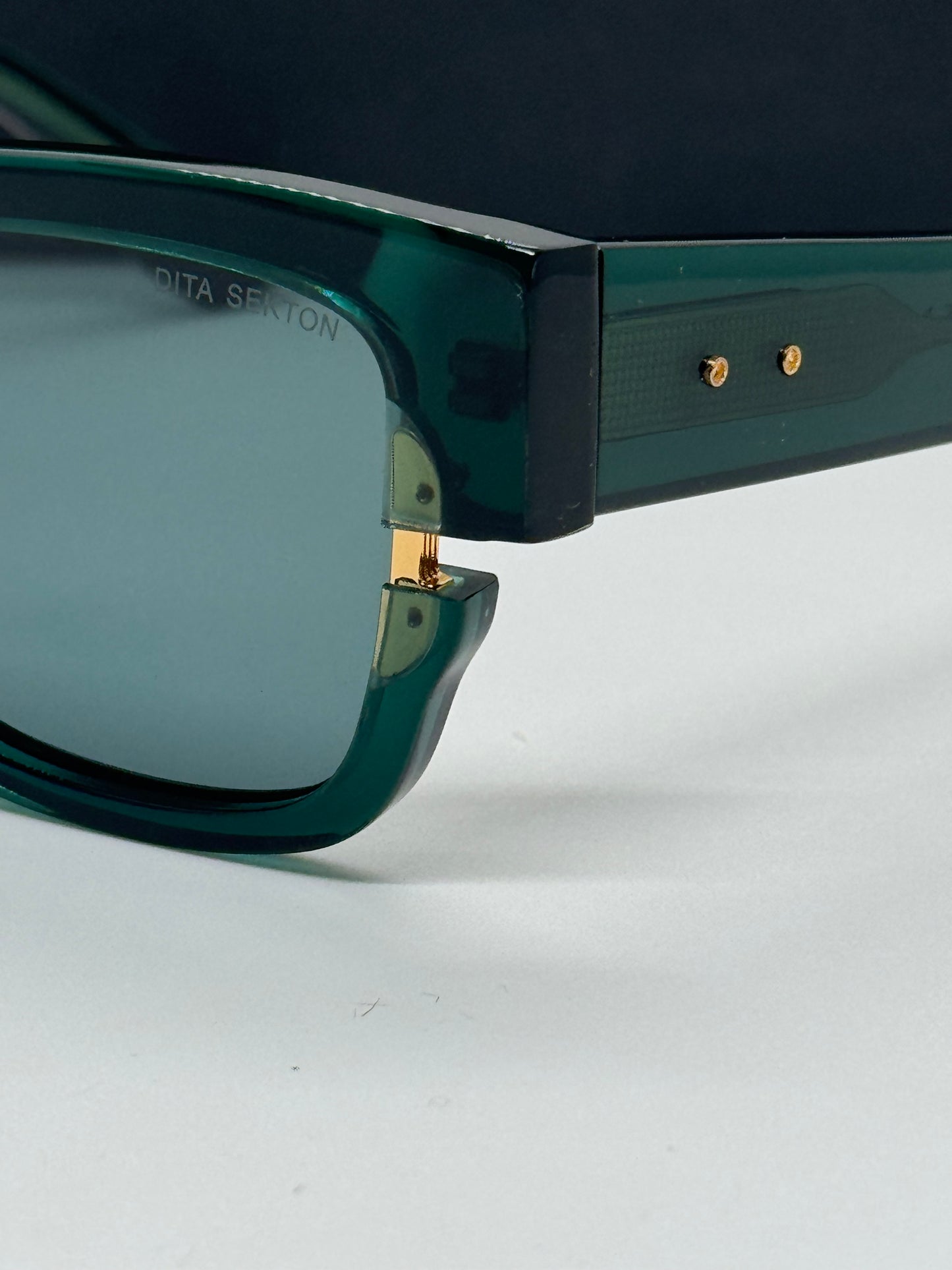 Dita Sekton DTS122 Green Shade