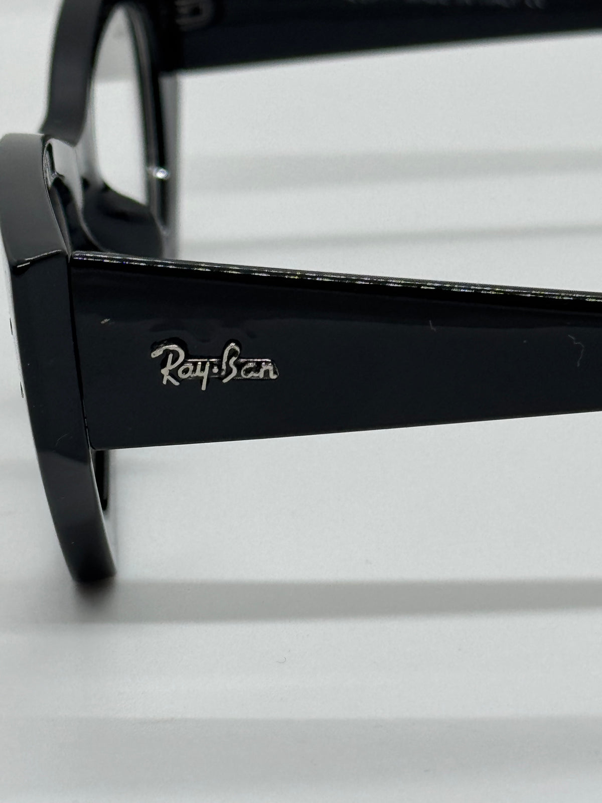 RB Zena Frame