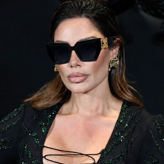 Roberto Oversized Shade