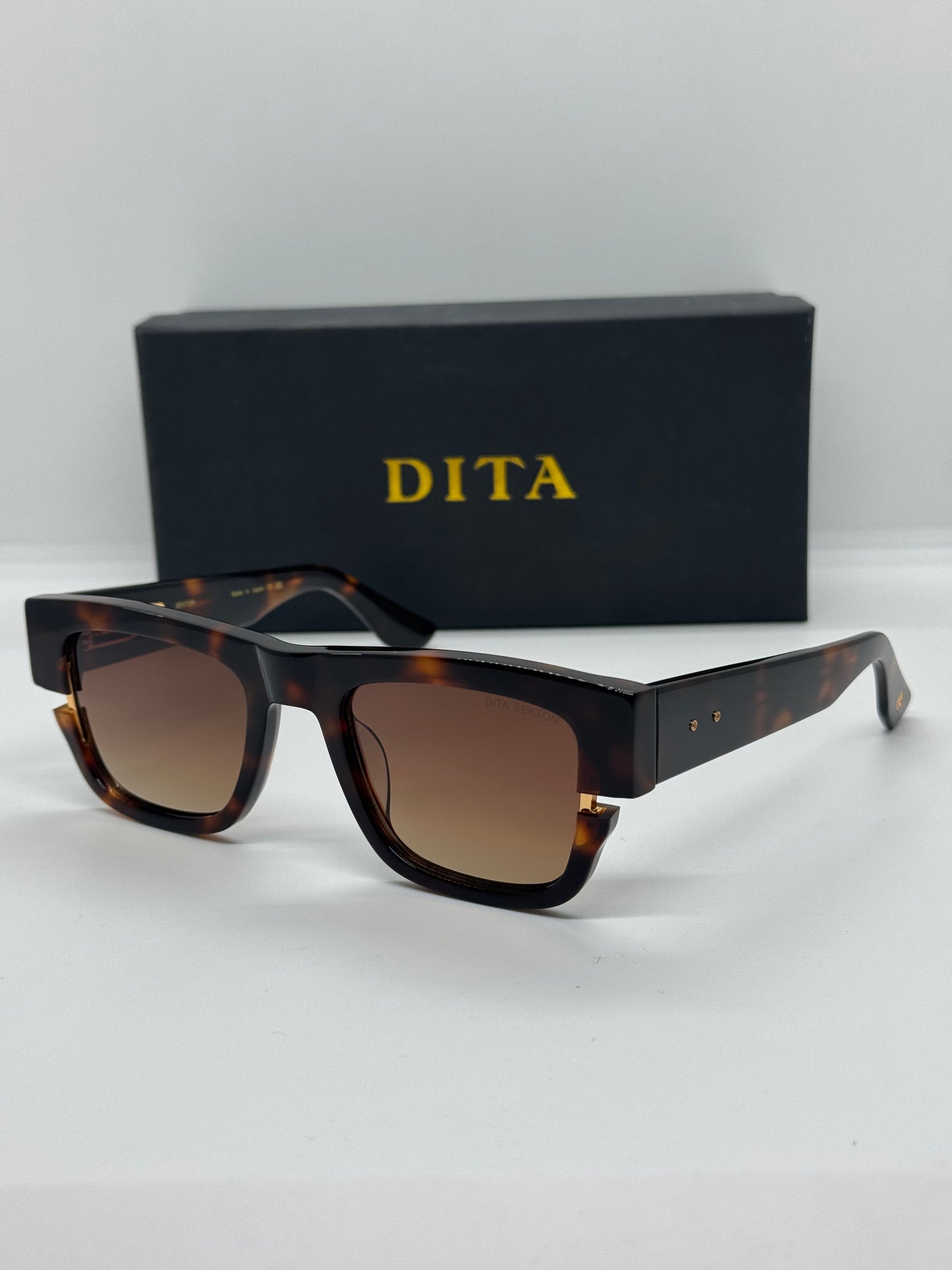 Dita Sekton Havana Tortoise