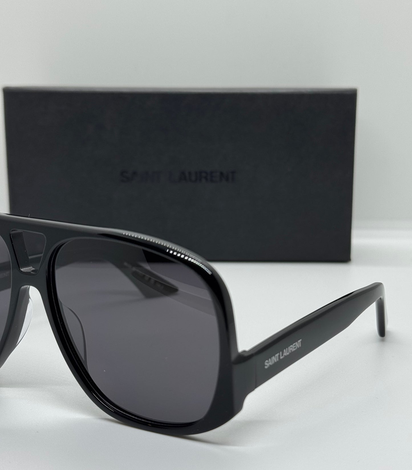 Saint Laurent Solace SL652 Black