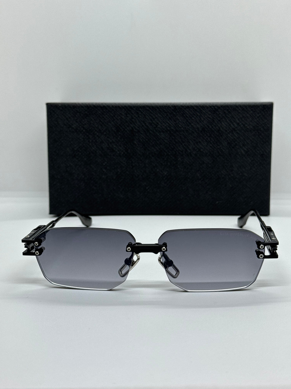 Dita Hyperlux-3000 DTX198 Black Gradient
