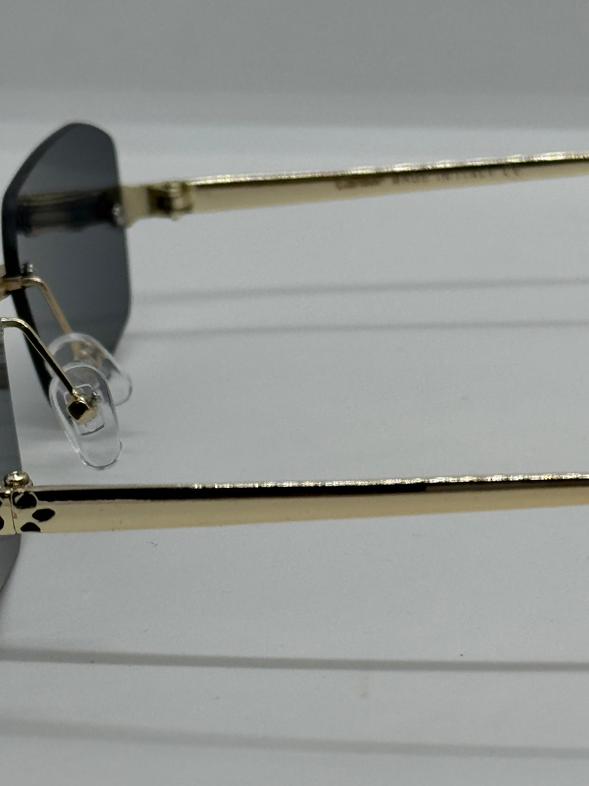 Cartier Panther Rimless
