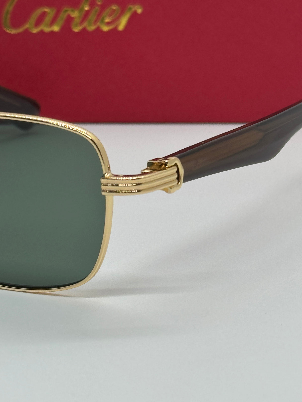 Cartier CT0538S Olive x Gold