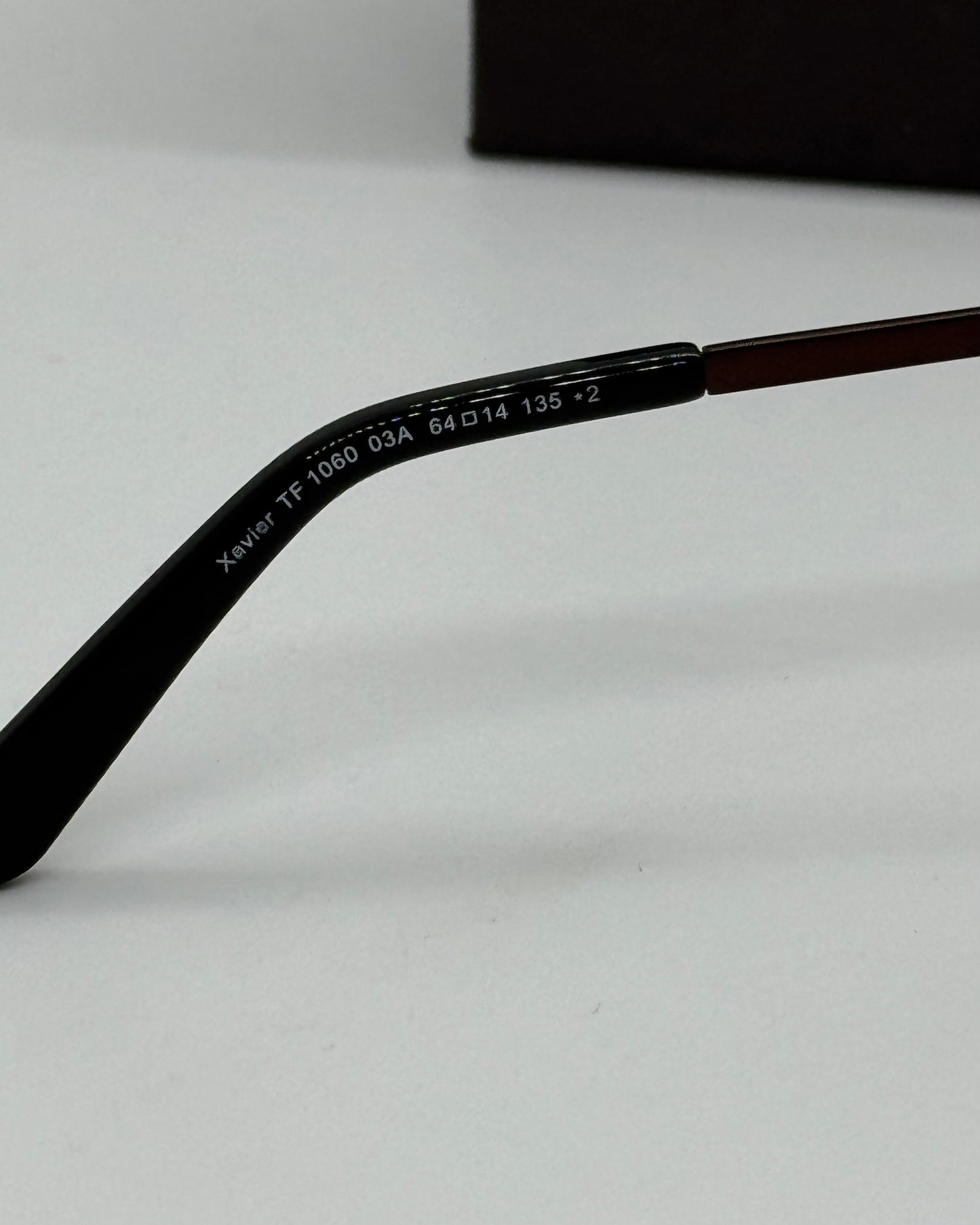 Tom Ford Xavier TF1060 Oversized Goldish Brown