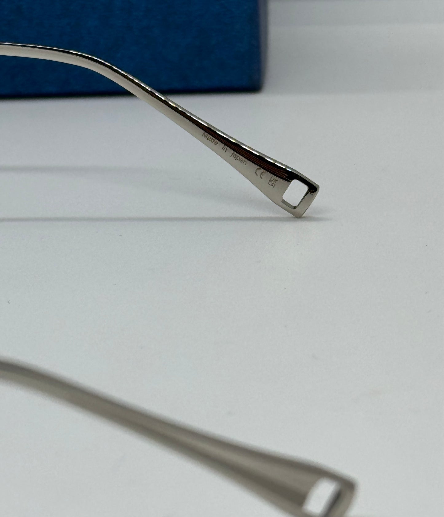 Dita Flight Titanium Black x Silver Frame