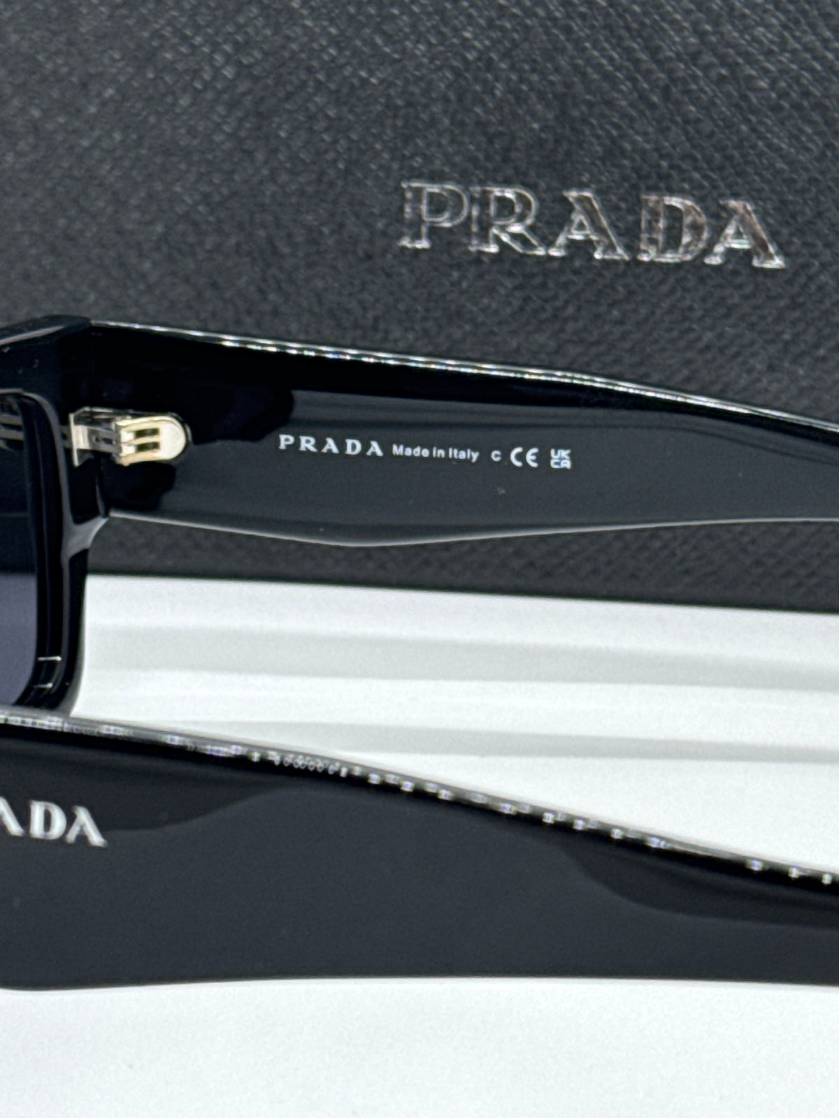 Prada SPR-B17 Rectangle Black