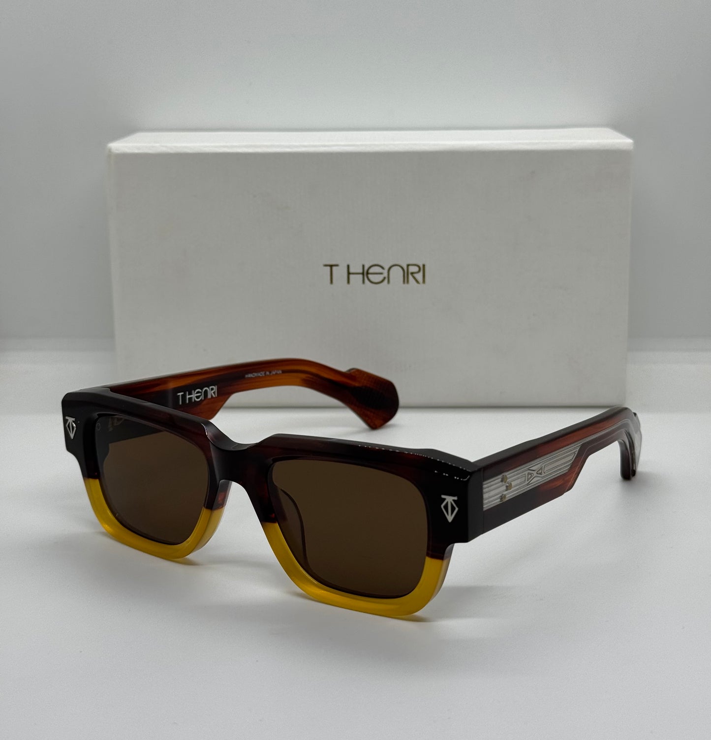 T Henri Taycan Brown