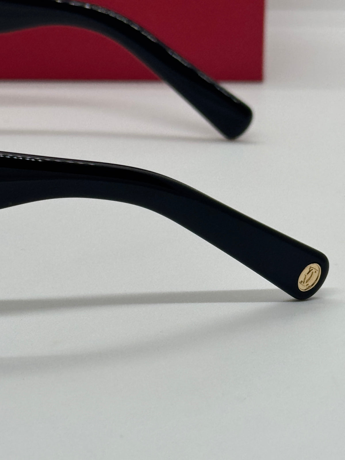 Cartier Premiere CT0396S Black x Gold