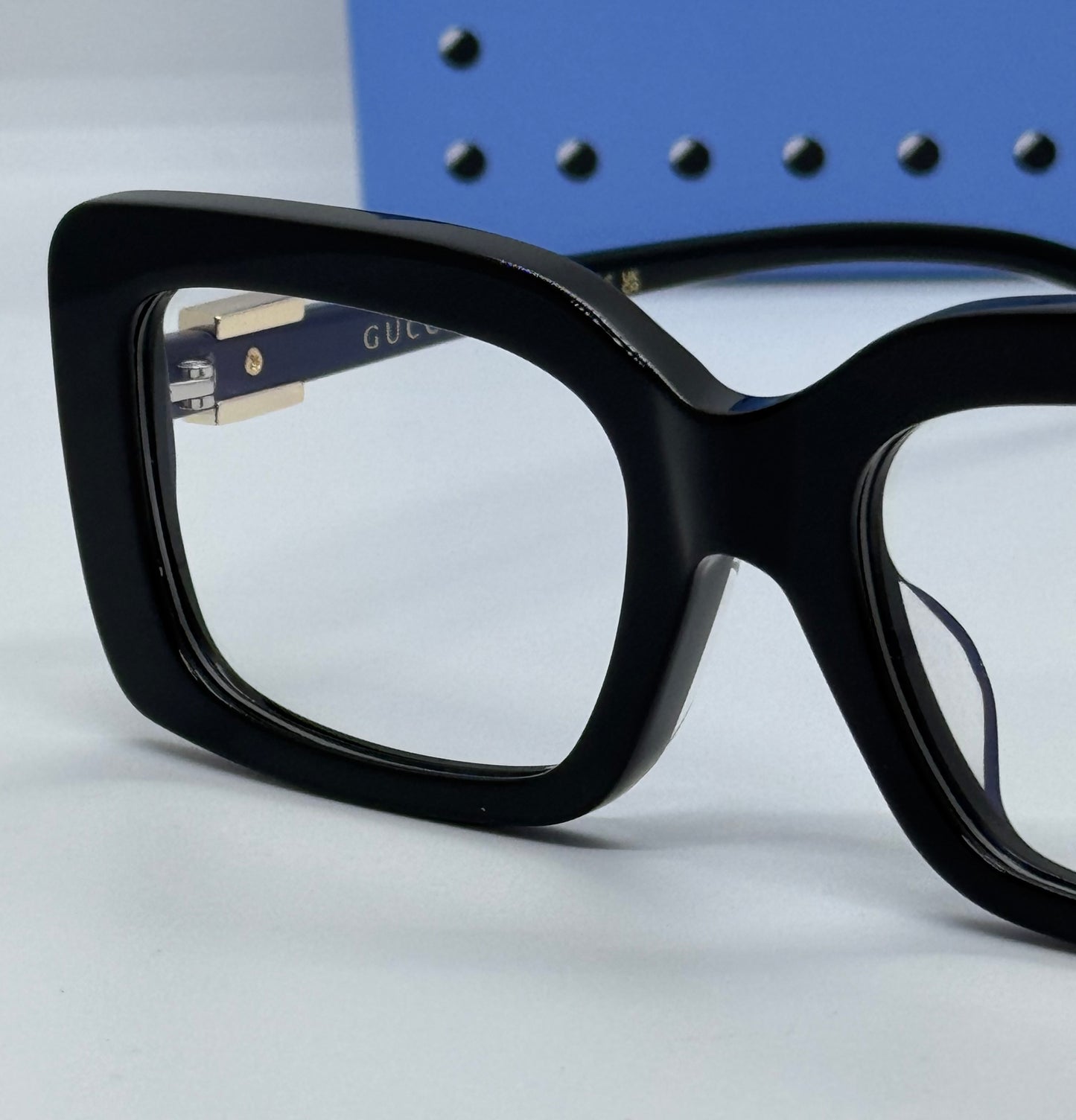 GG 2002SK 001 Black Frame