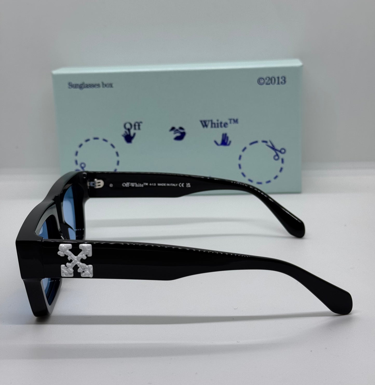 OFF-WHITE Virgil Oeri145 Blue