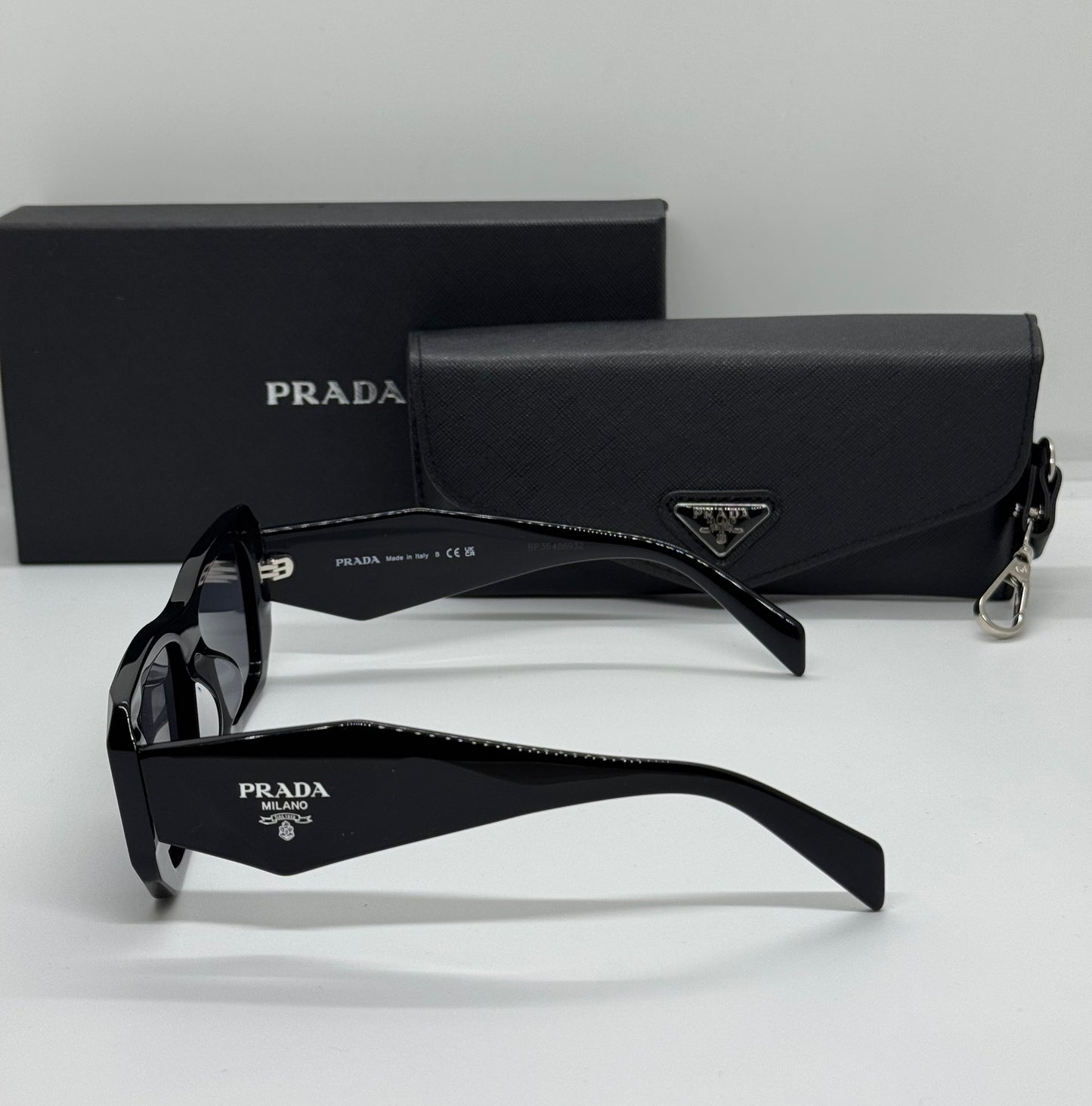 Prada SPR B18 Symbole Black