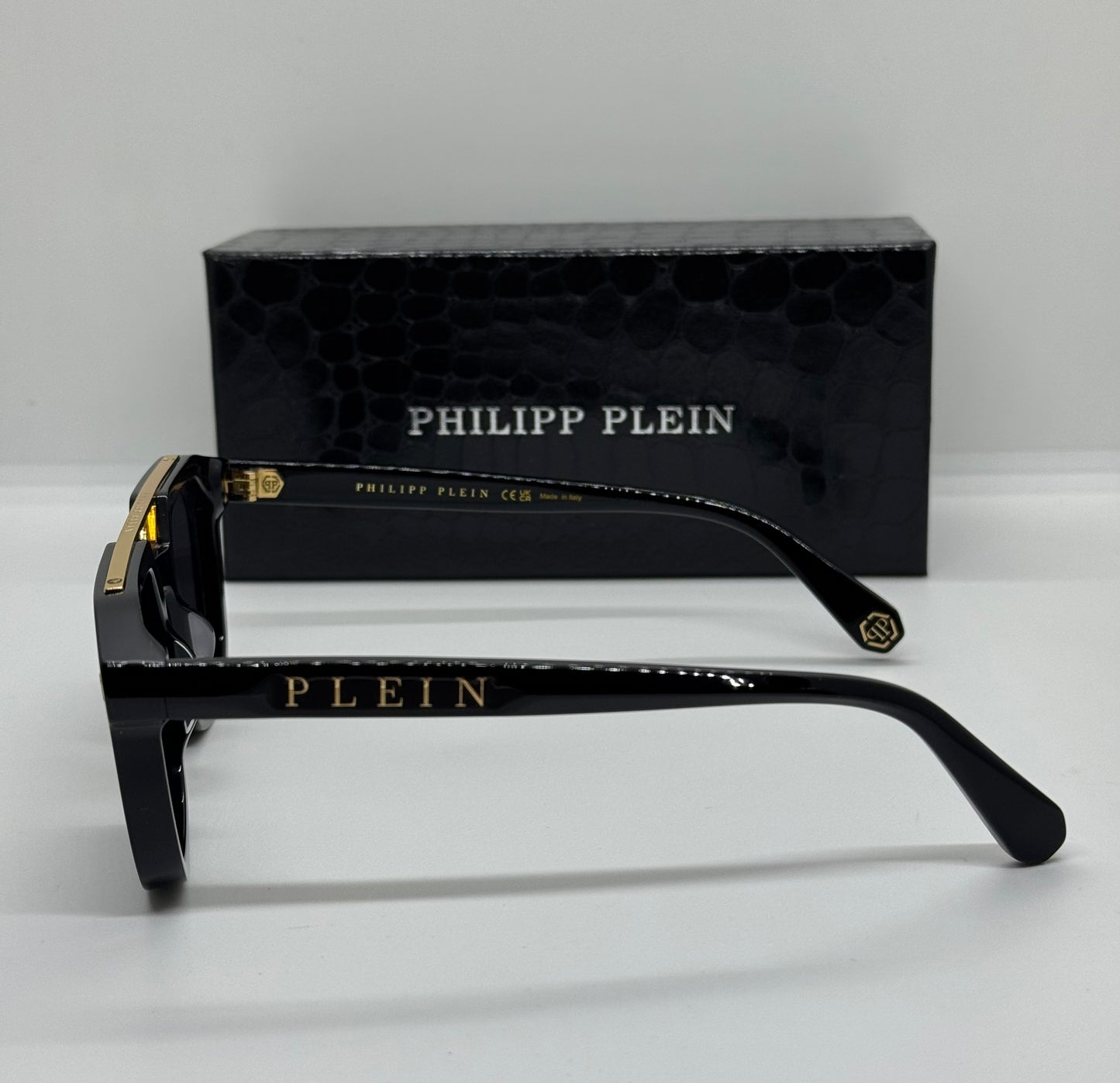 Philipp Plein Traveller SPP001 Black X Gold