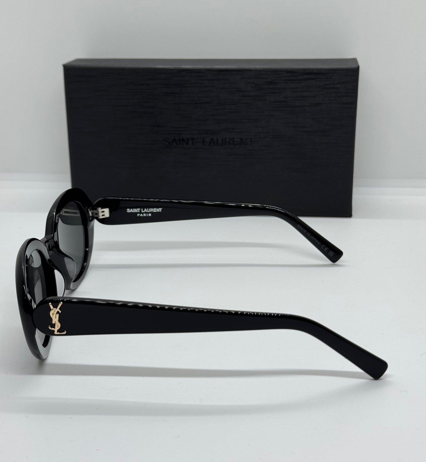 Saint Laurent SL 812F Black