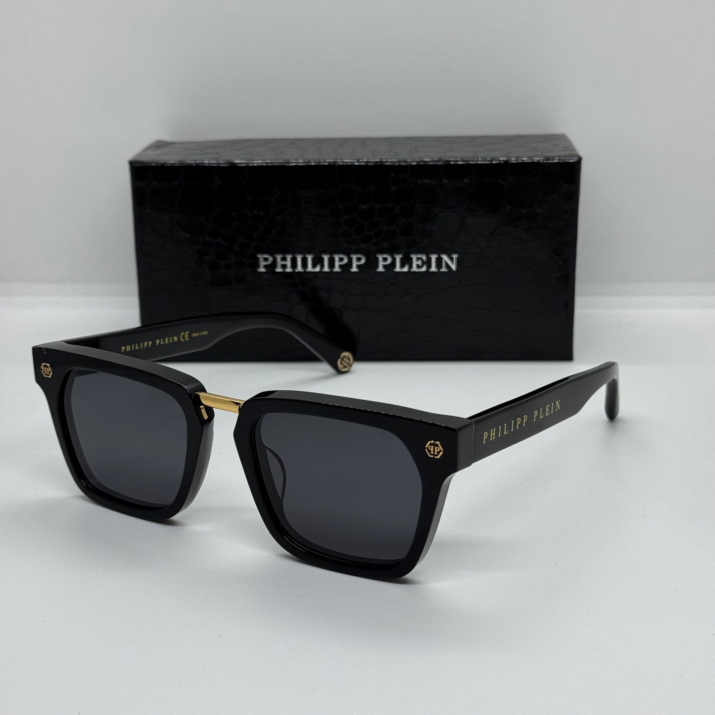 Philipp Plein Hexagonal College Black Shade