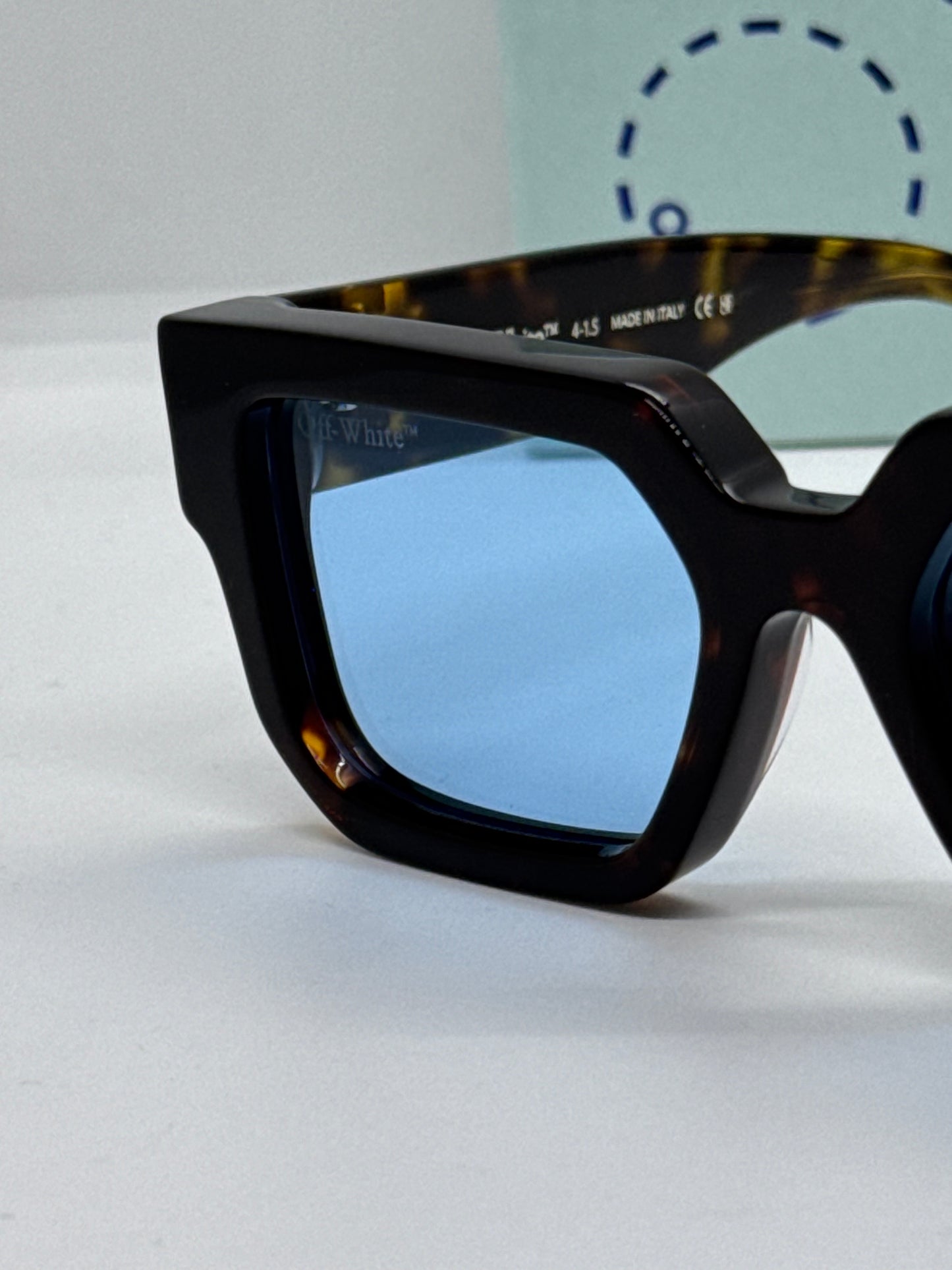OFF-WHITE Virgil Oeri008 Tortoise Bur