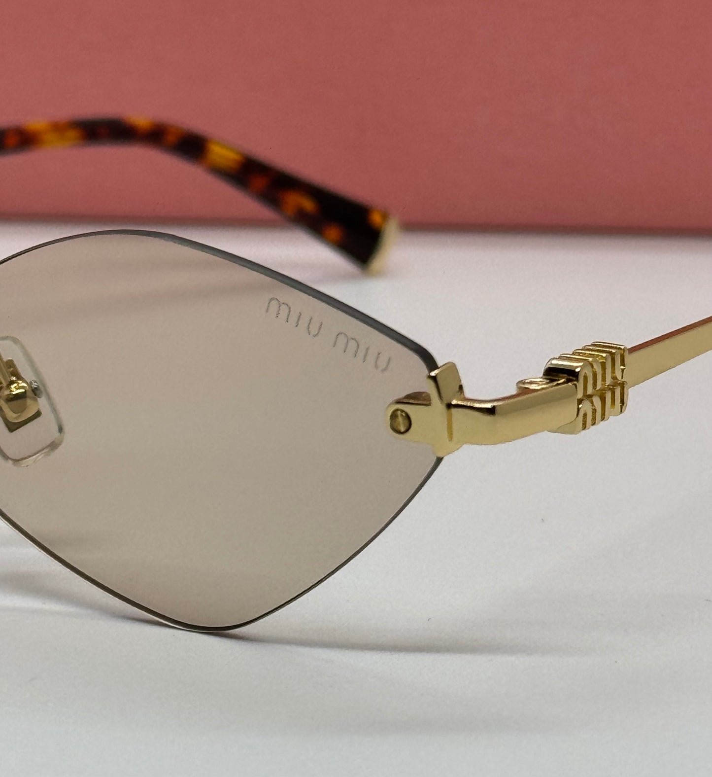 Miu Miu SMUA55 Champagne