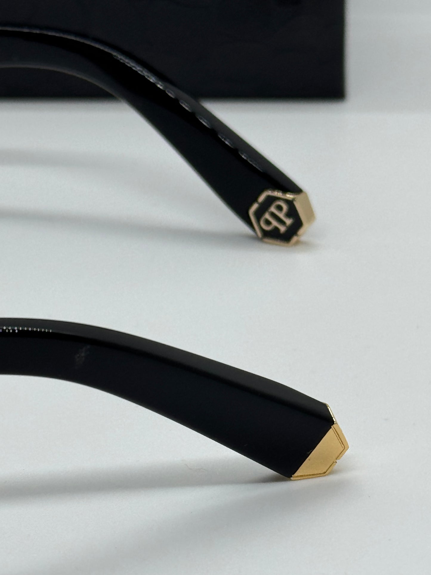 Philipp Plein Pleasure SPP086 Black x Gold