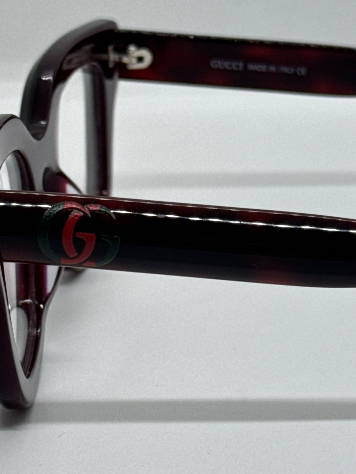 Gucci GG0828S Bold Square Round Frame