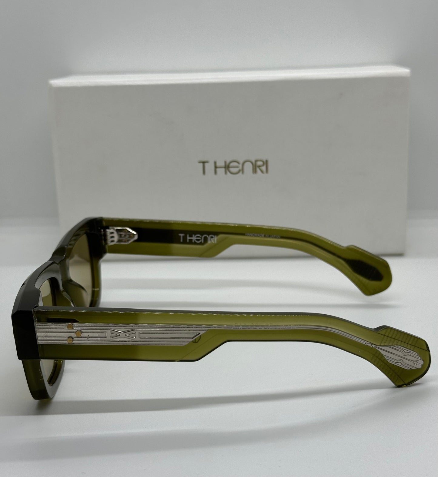 T Henri Taycan Olive Green