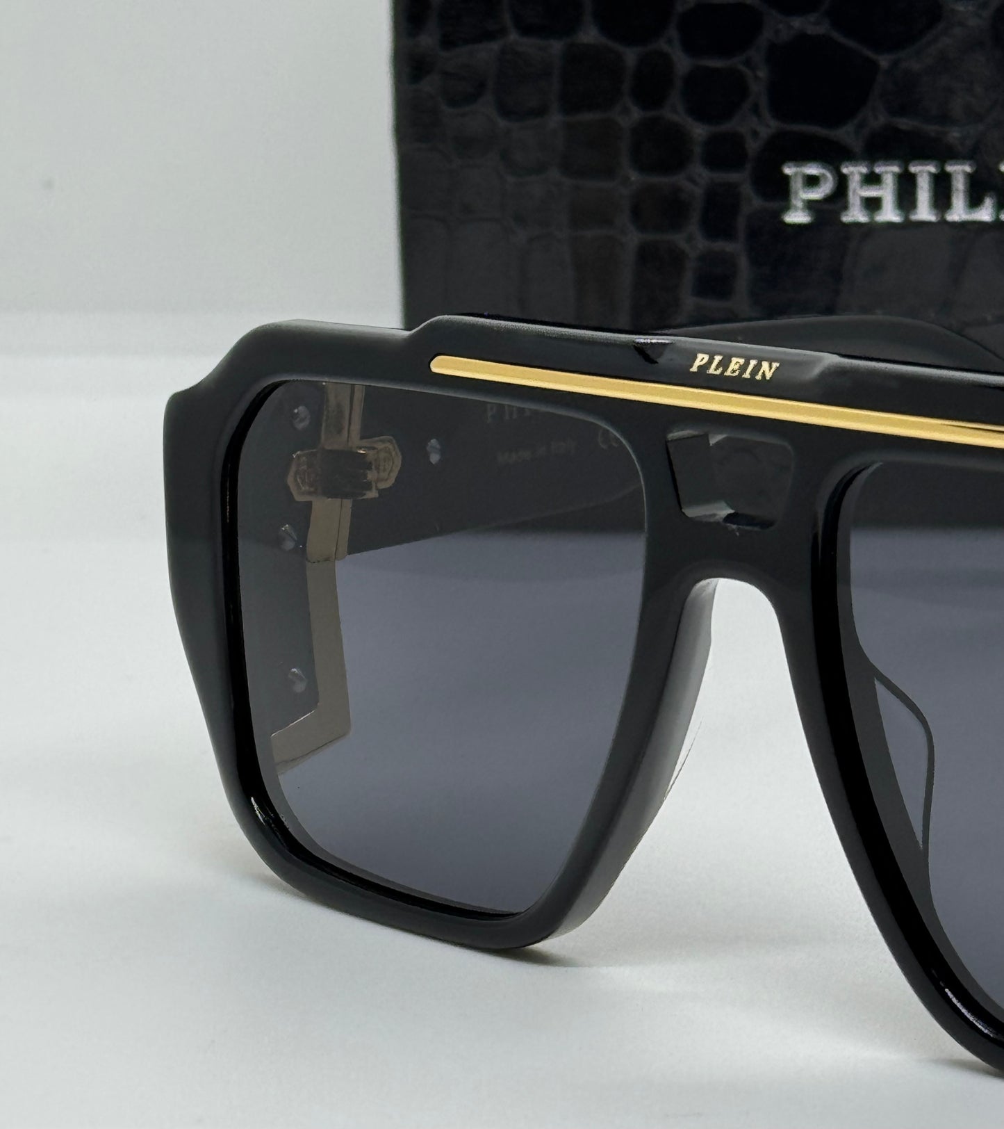 Philipp Plein SPP184M Black X Gold