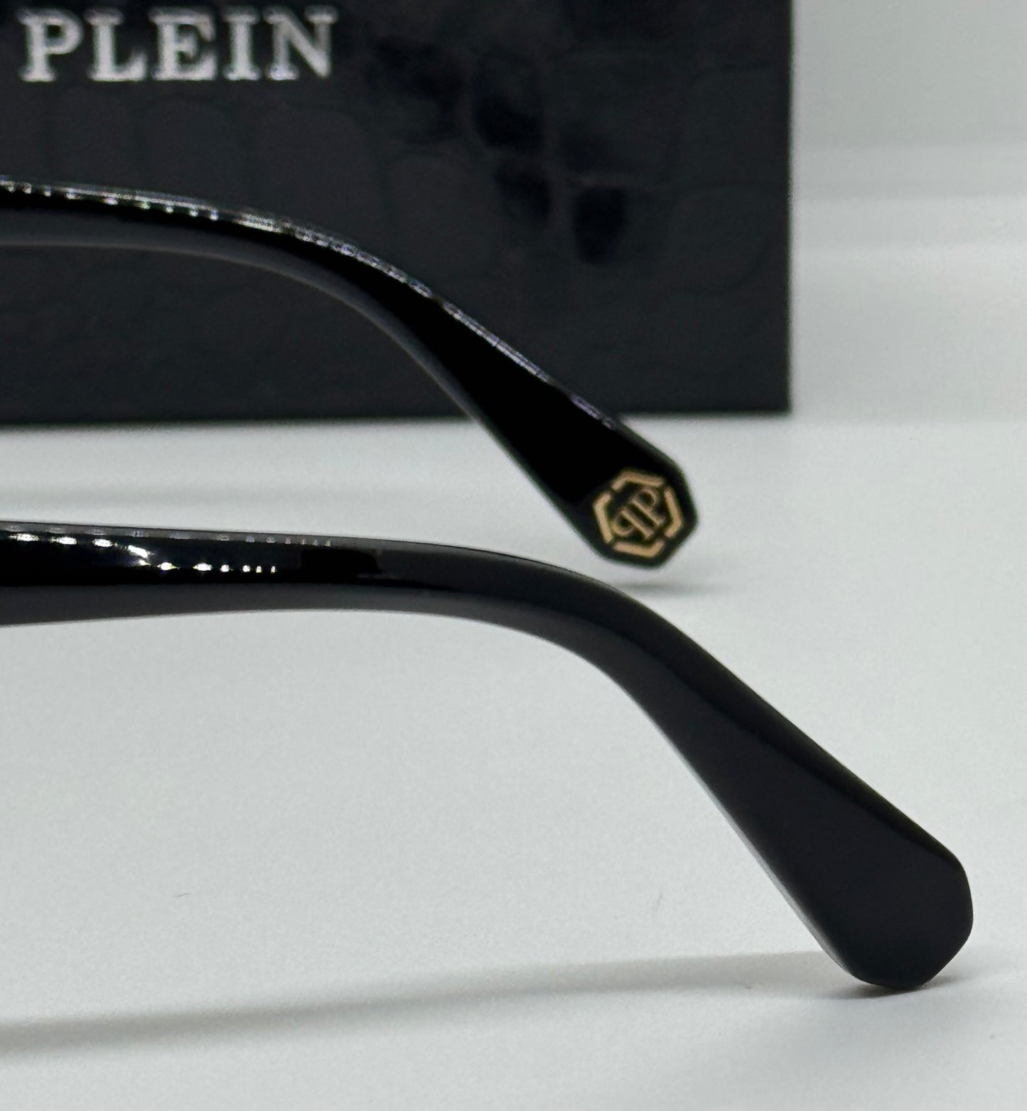 Philipp Plein Traveller SPP001 Black X Gold