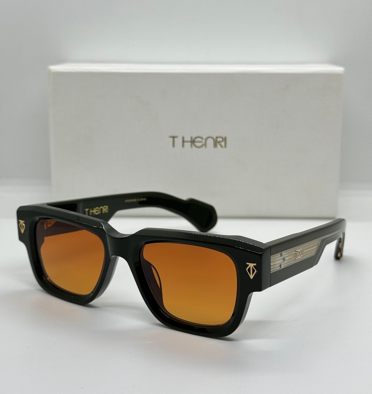 T Henri Taycan Dark green x Orange