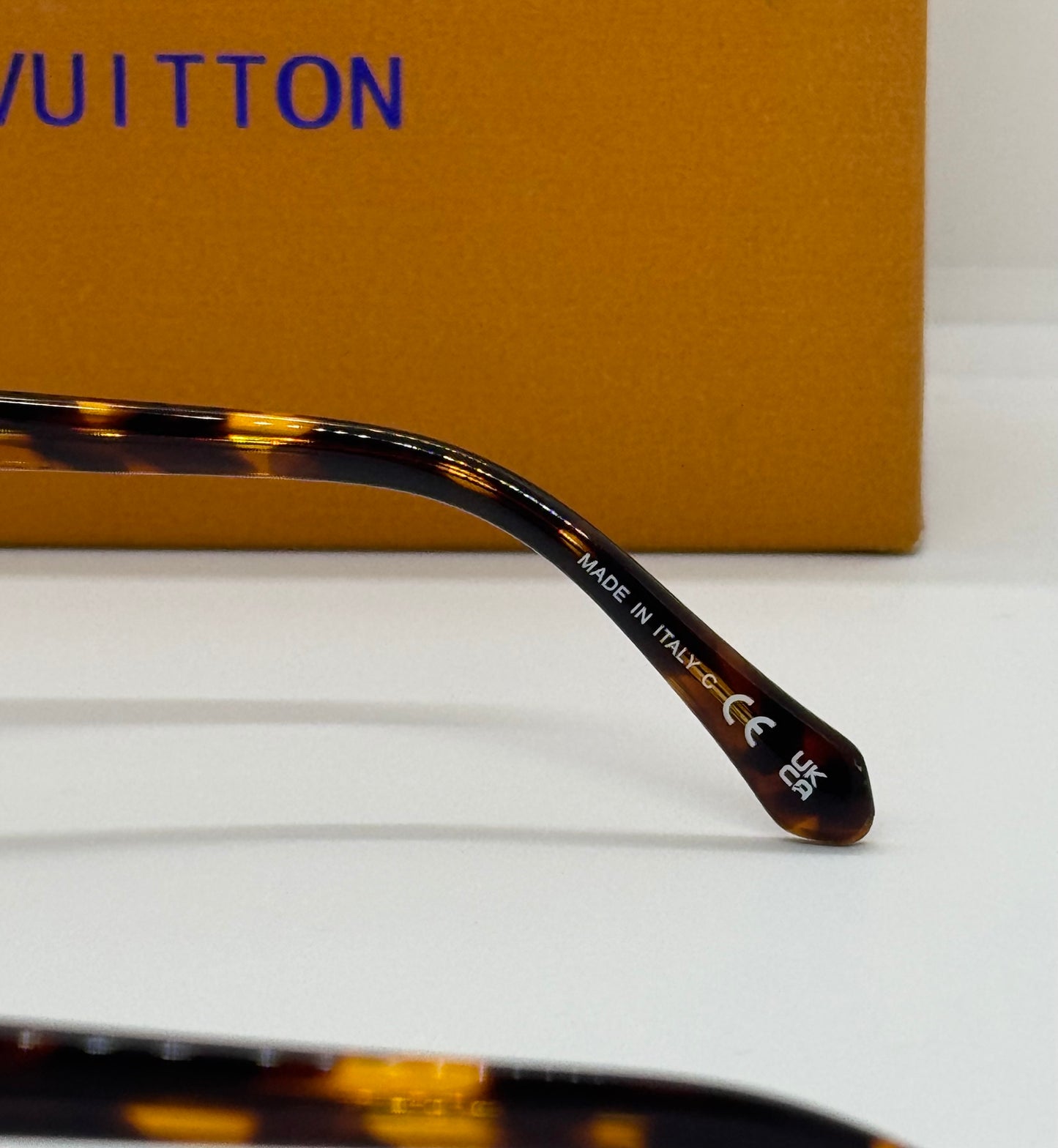 Louis Vuitton Slide Brown Tortoise