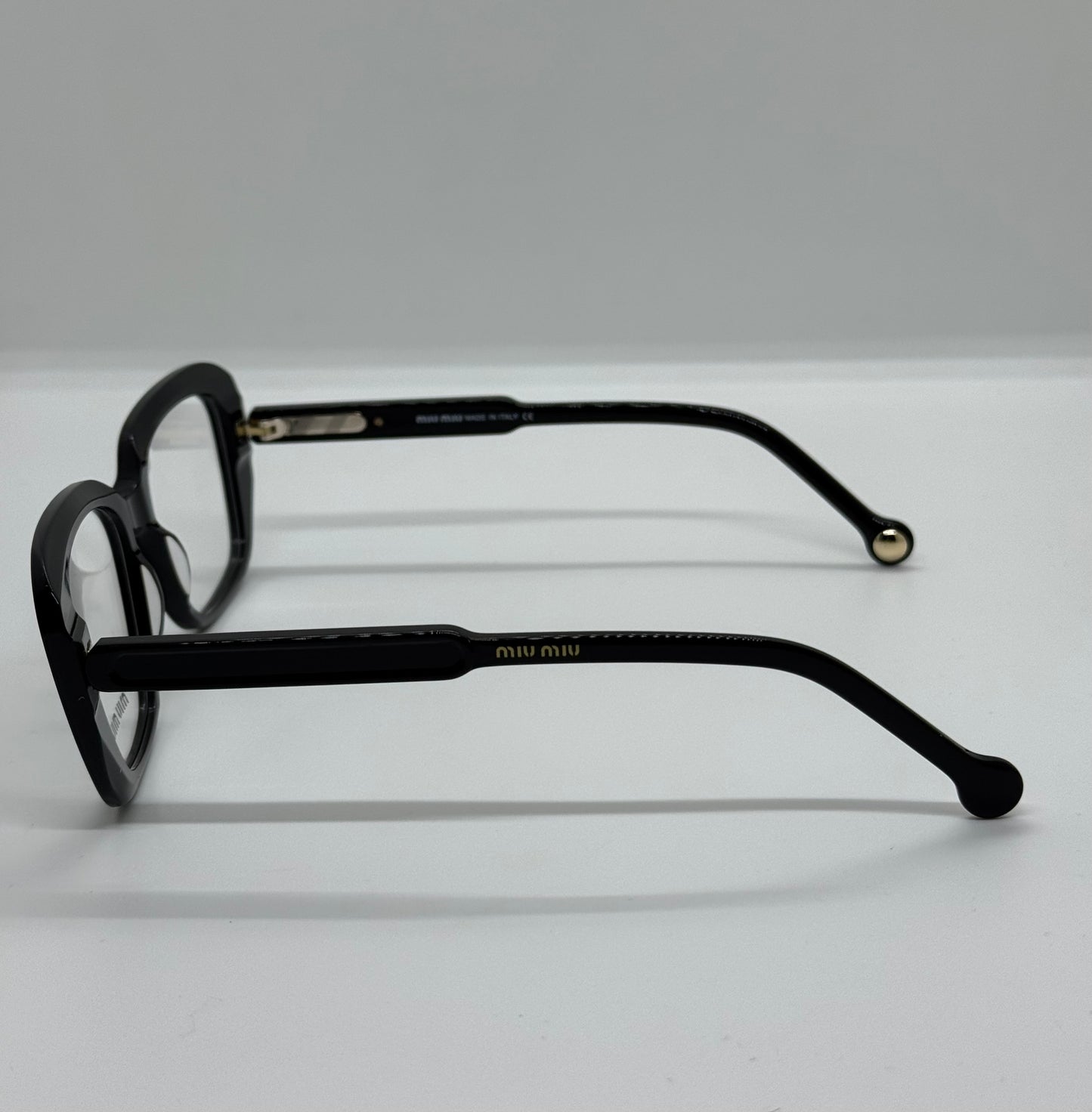 MiuMiu W53041 Bold Rectangular Frame