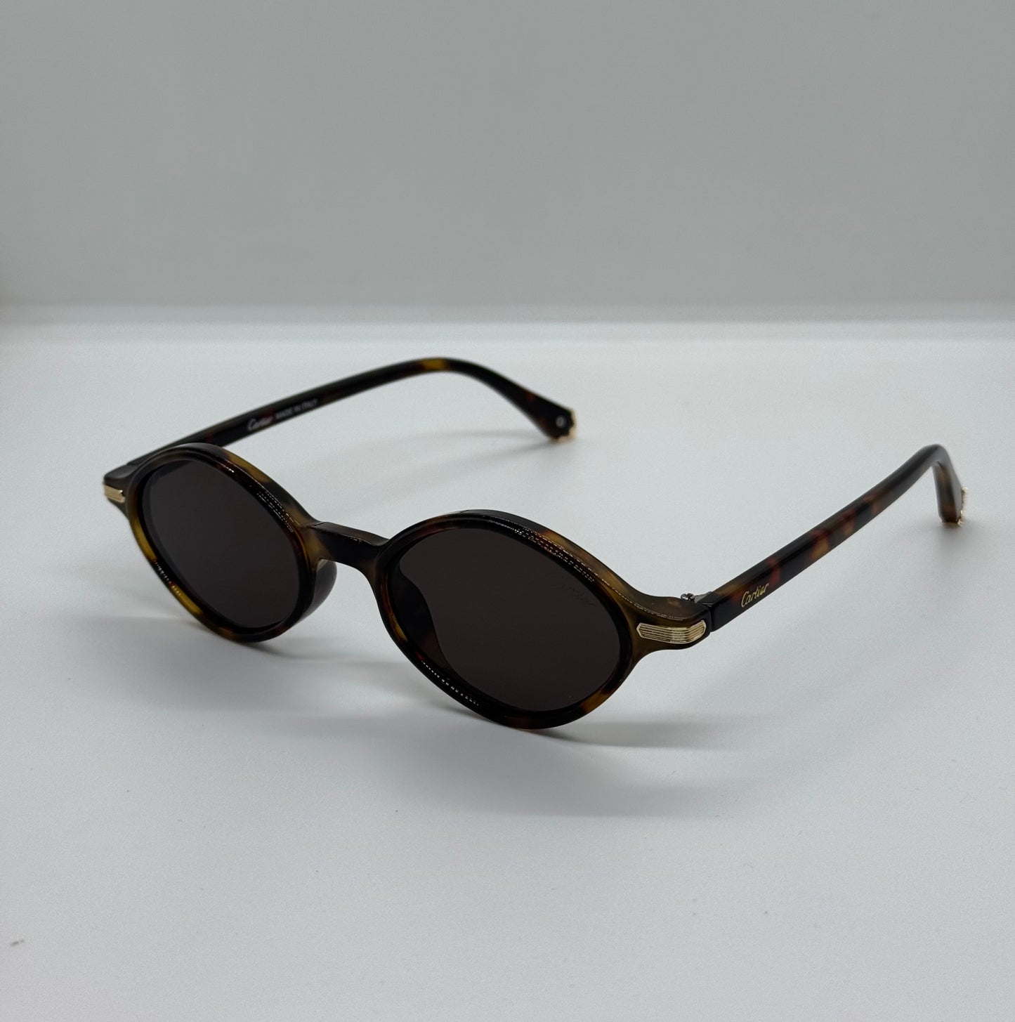CT Irregular Shade