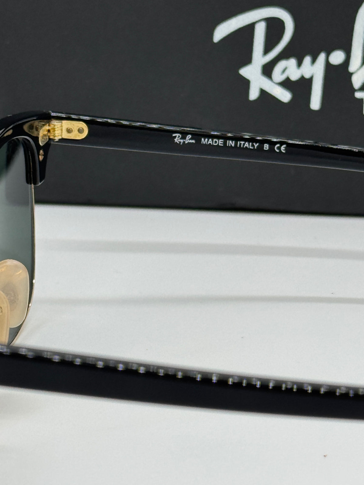 Ray-Ban Clubmaster RB 3016 Black Shade