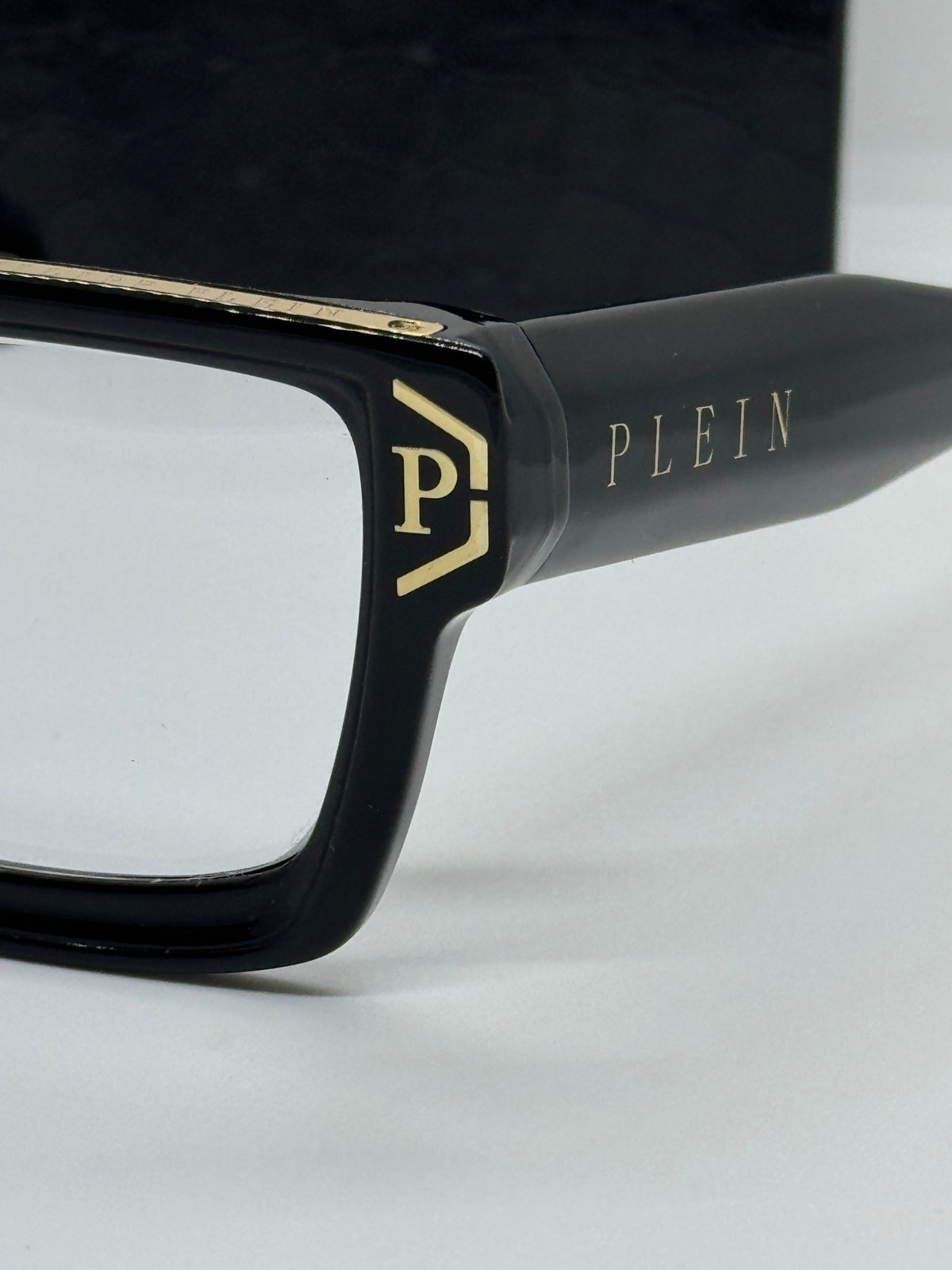 Philipp Plein Brave SPP005 Black x Gold Frame