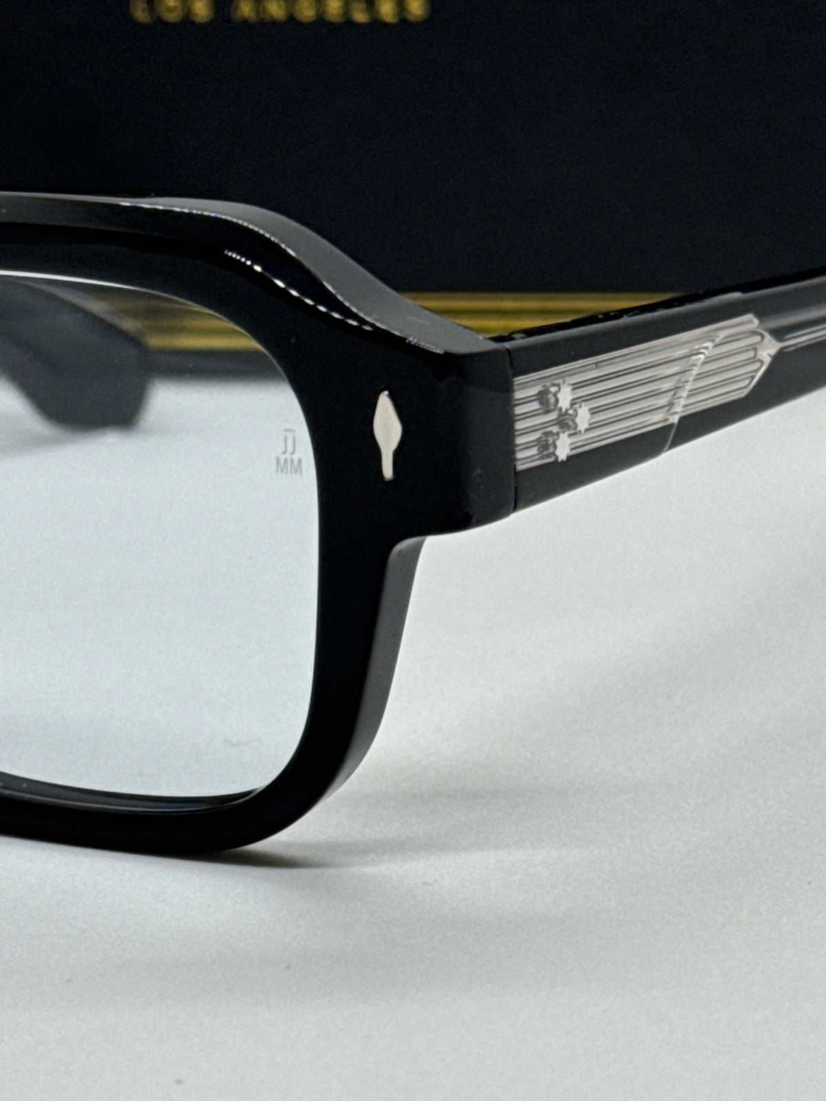 Jacques Marie Mage Vivienne Black Frame