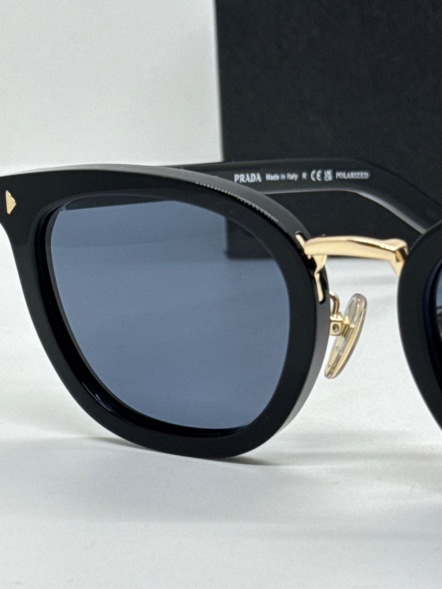Prada SPRC01 Black X Gold