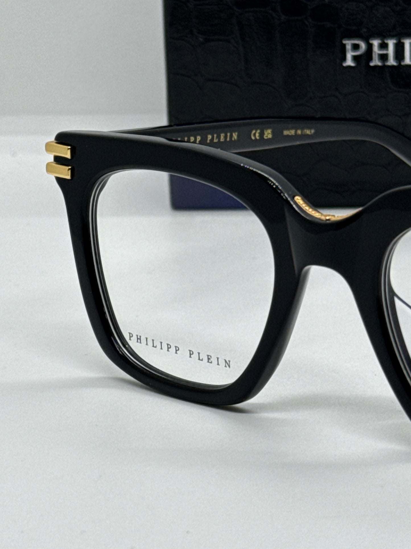 Philipp Plein Stud VPP115M Black x Gold Frame