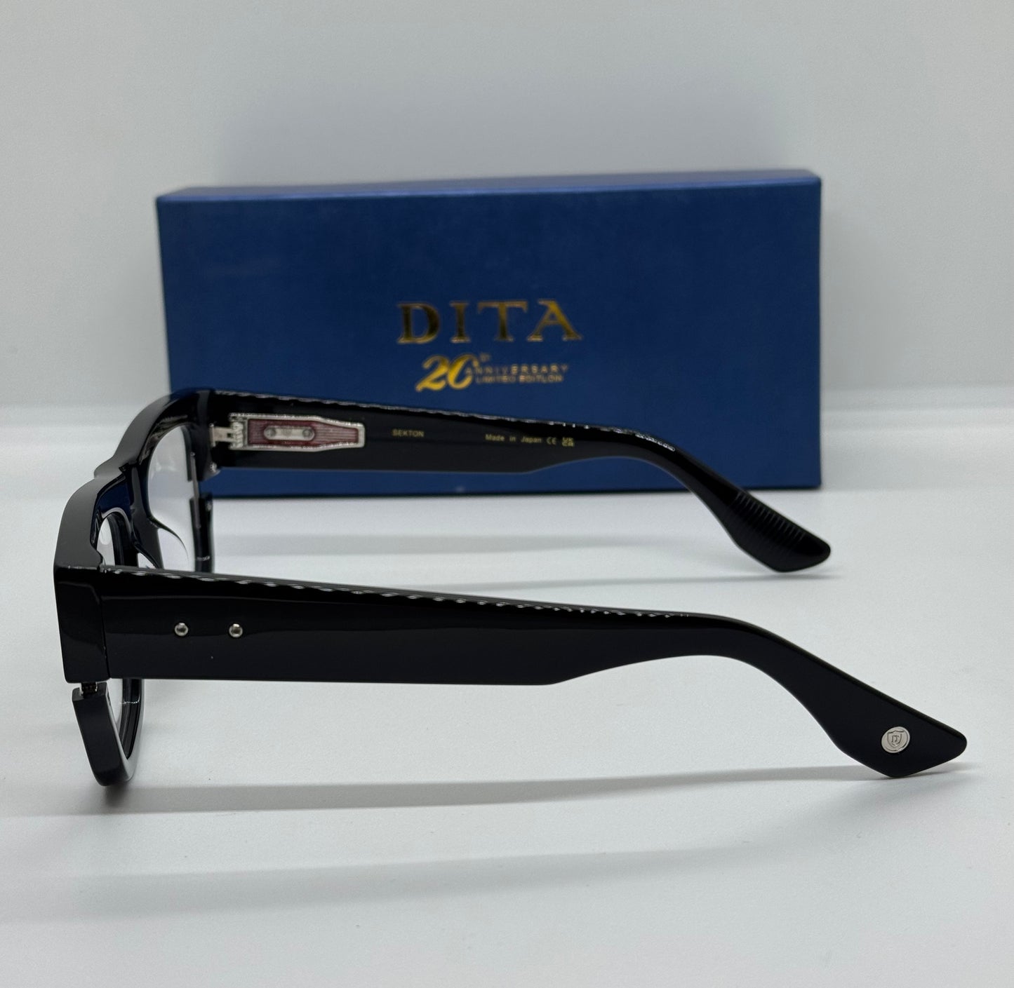 Dita Sekton Limited Edition Frame