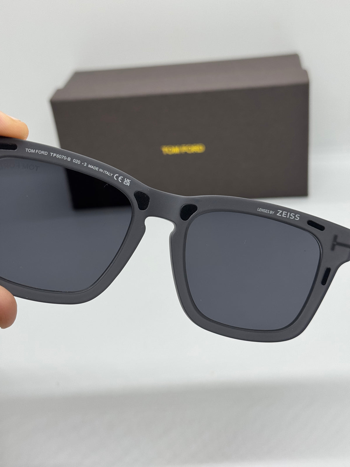 Tom Ford TF6070-B Icon Clip On Gray Matte