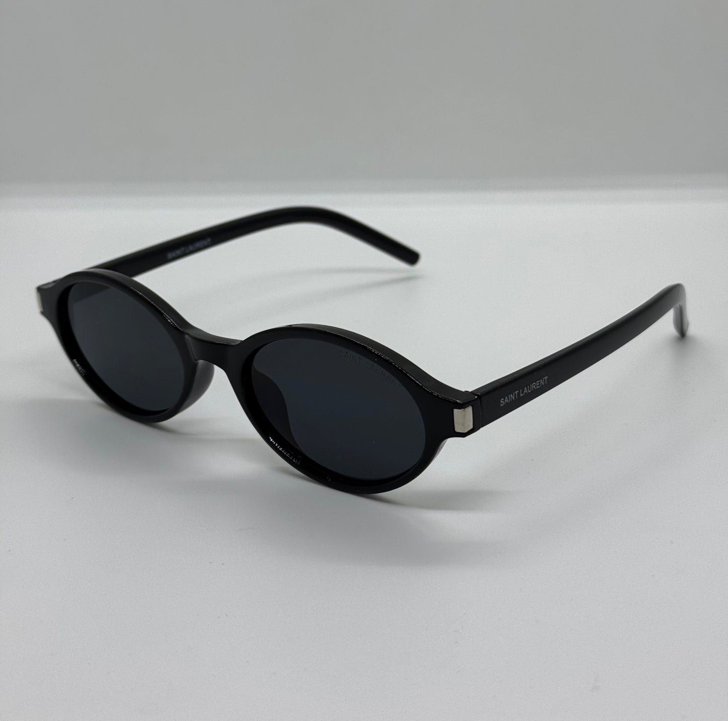 SL Jeanne Oval