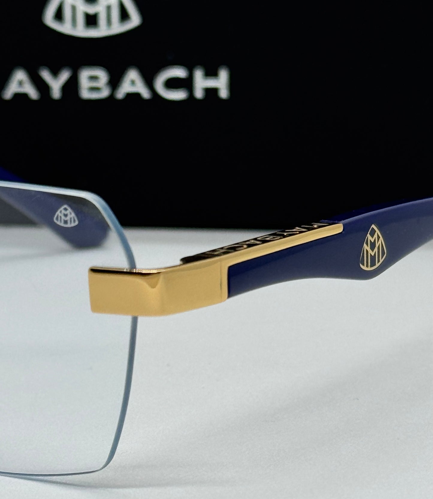 Maybach The Artist R Navy Blue Photo-chromatic Rimless