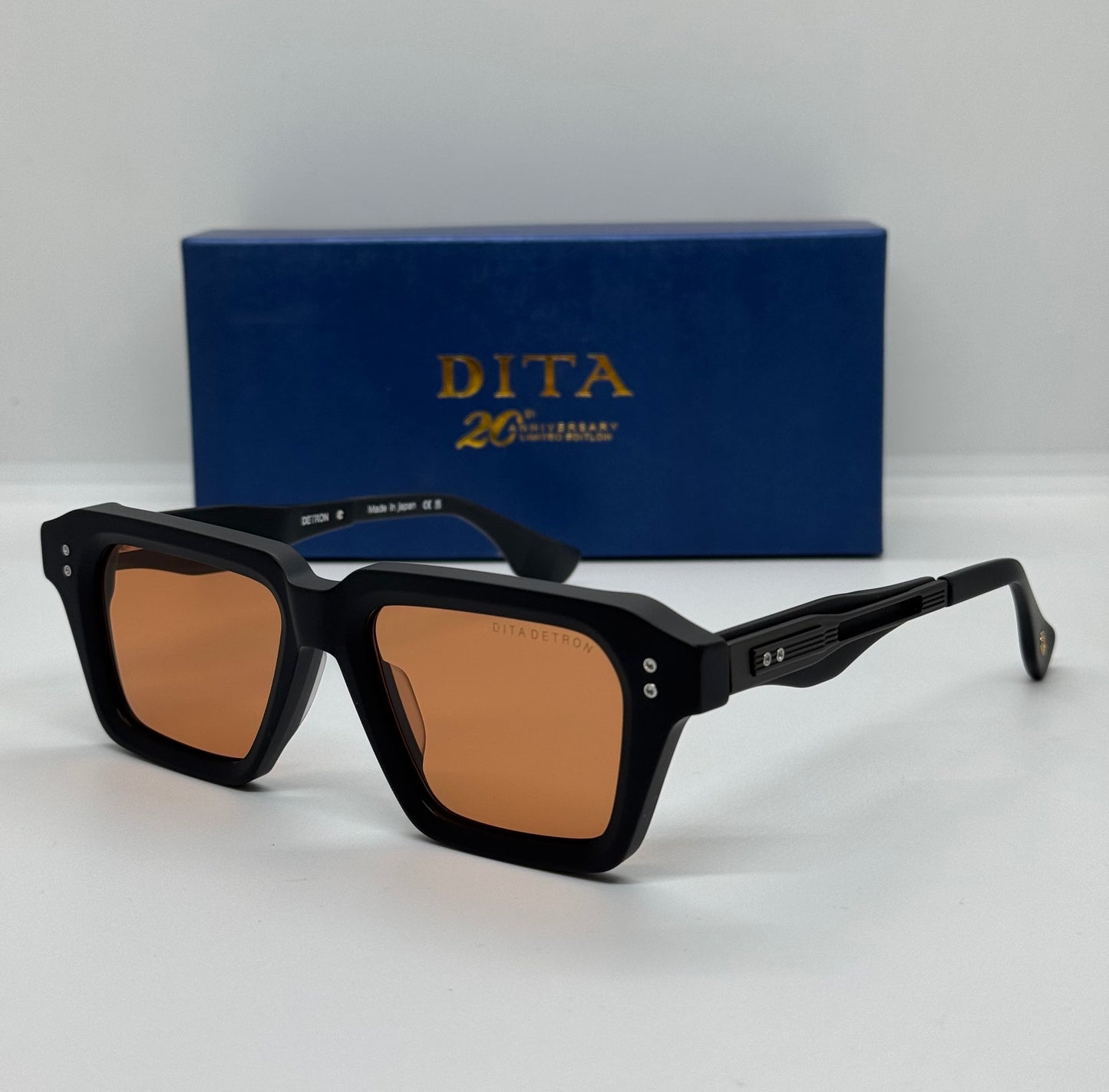 Dita Detron DTX459 Black x Amber