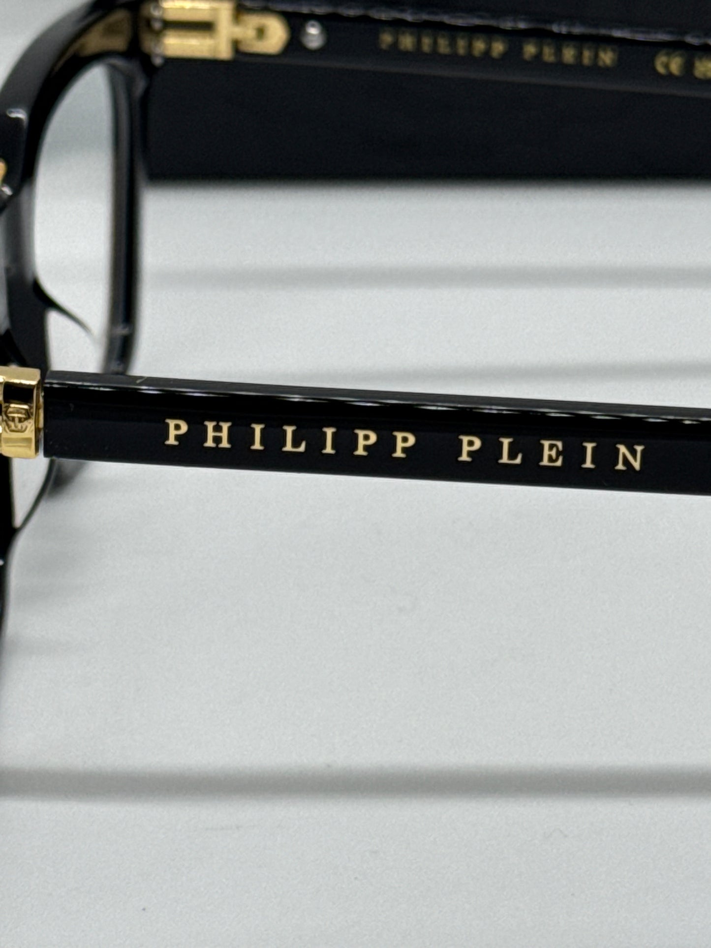 Philipp Plein Stud VPP115M Black x Gold Frame