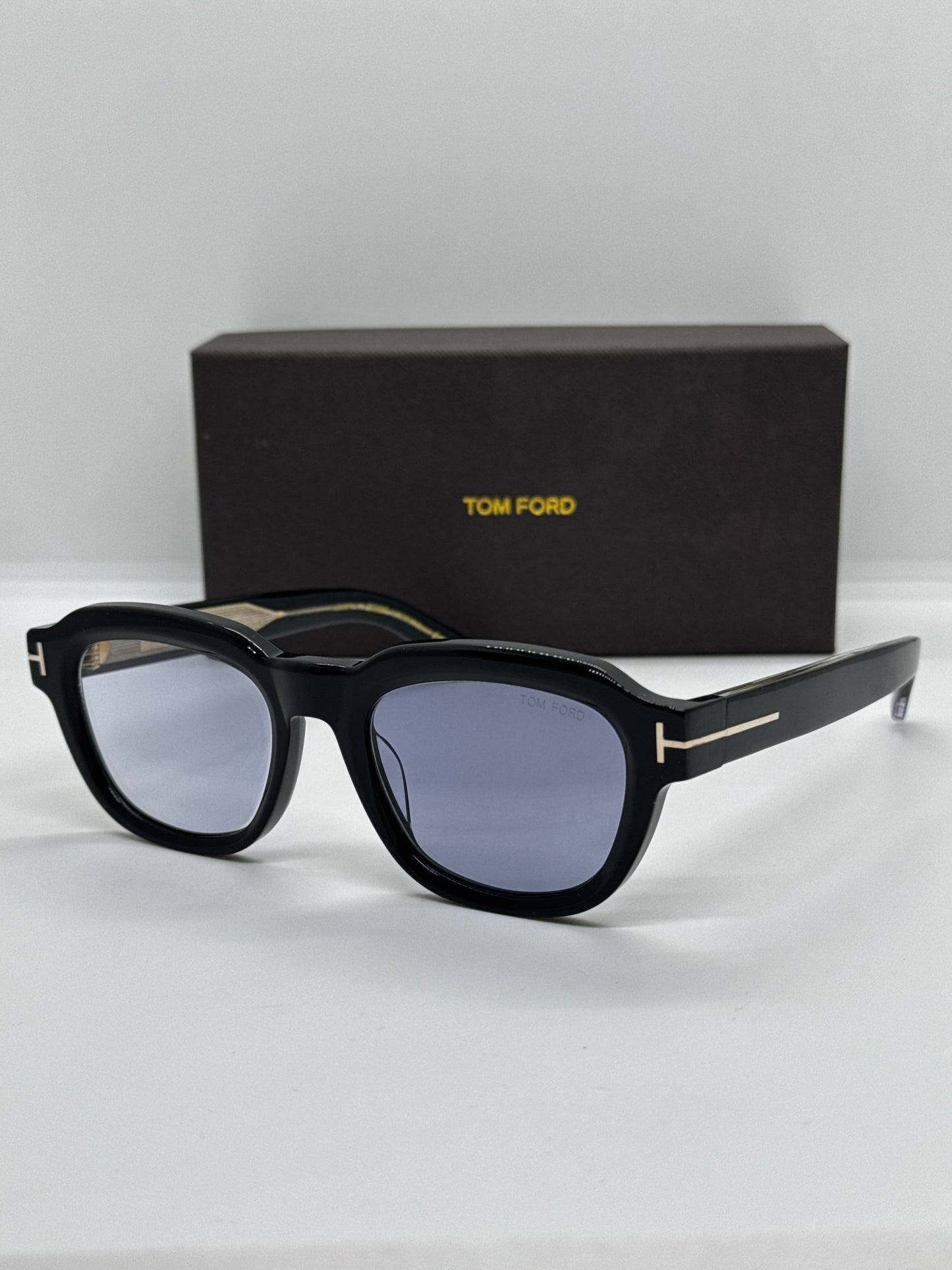 Tom Ford Icon Square TF1226 Photo Gray Frame