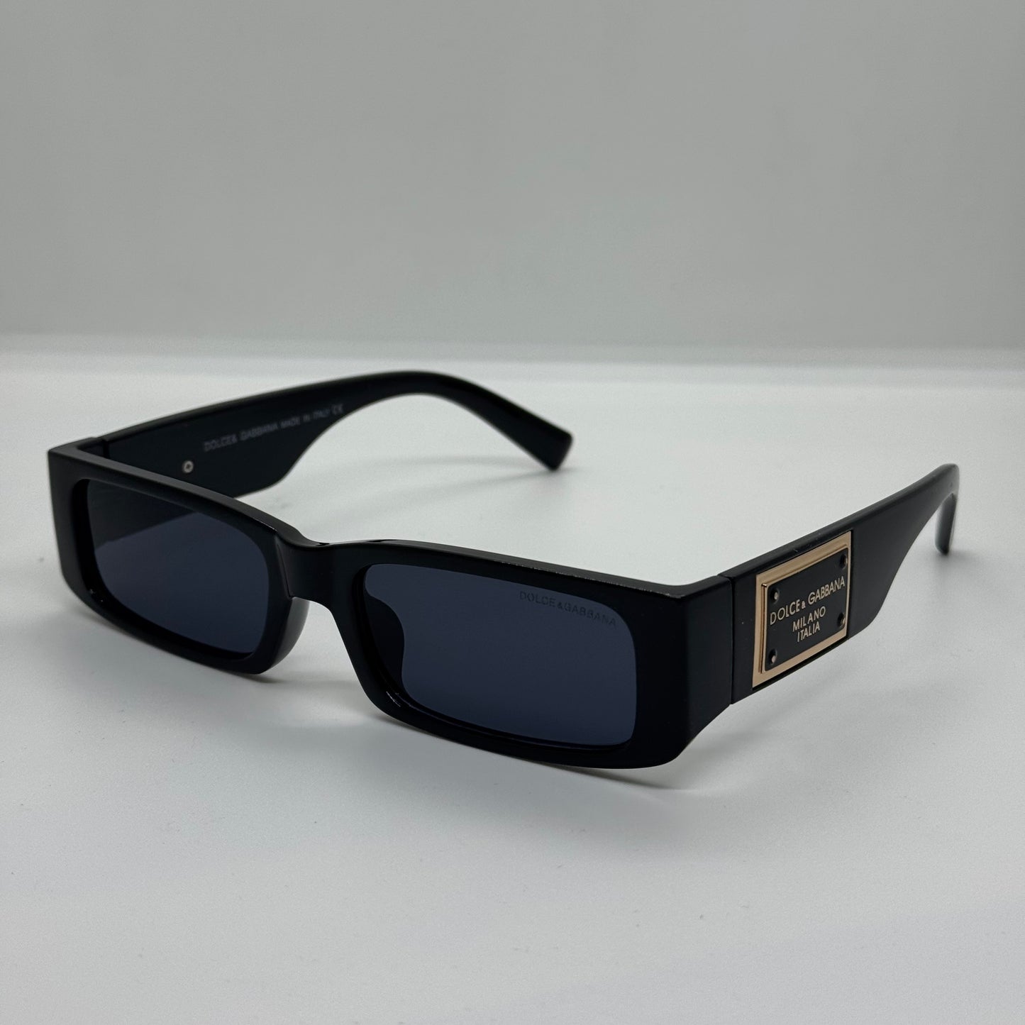 DG Rectangular Shade