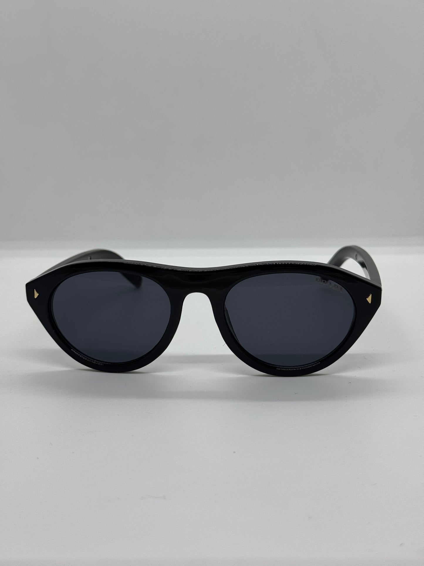 PD B15 Round Irregular Shade