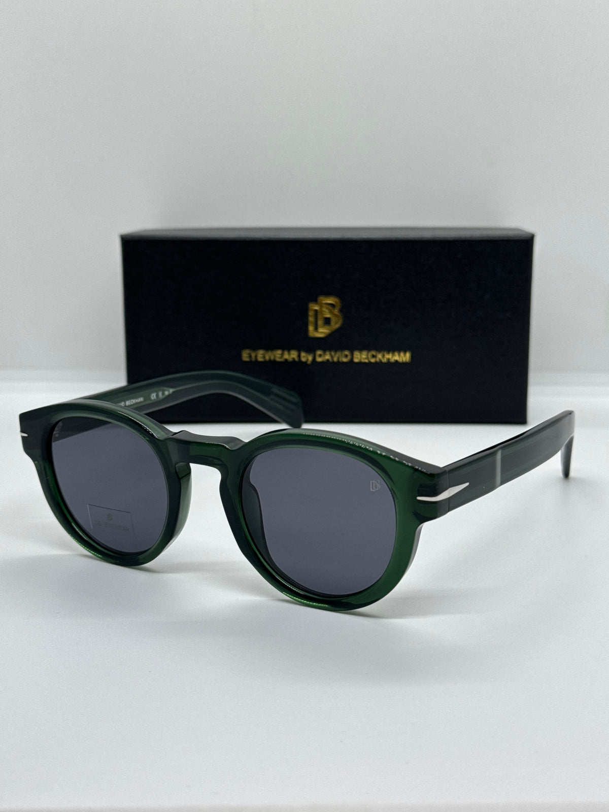 David Beckham DB7041/S Dark Green Round Shade