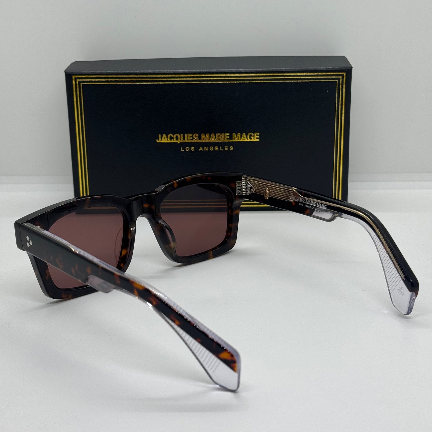 Jacques Marie Mage Enzo Tortoise