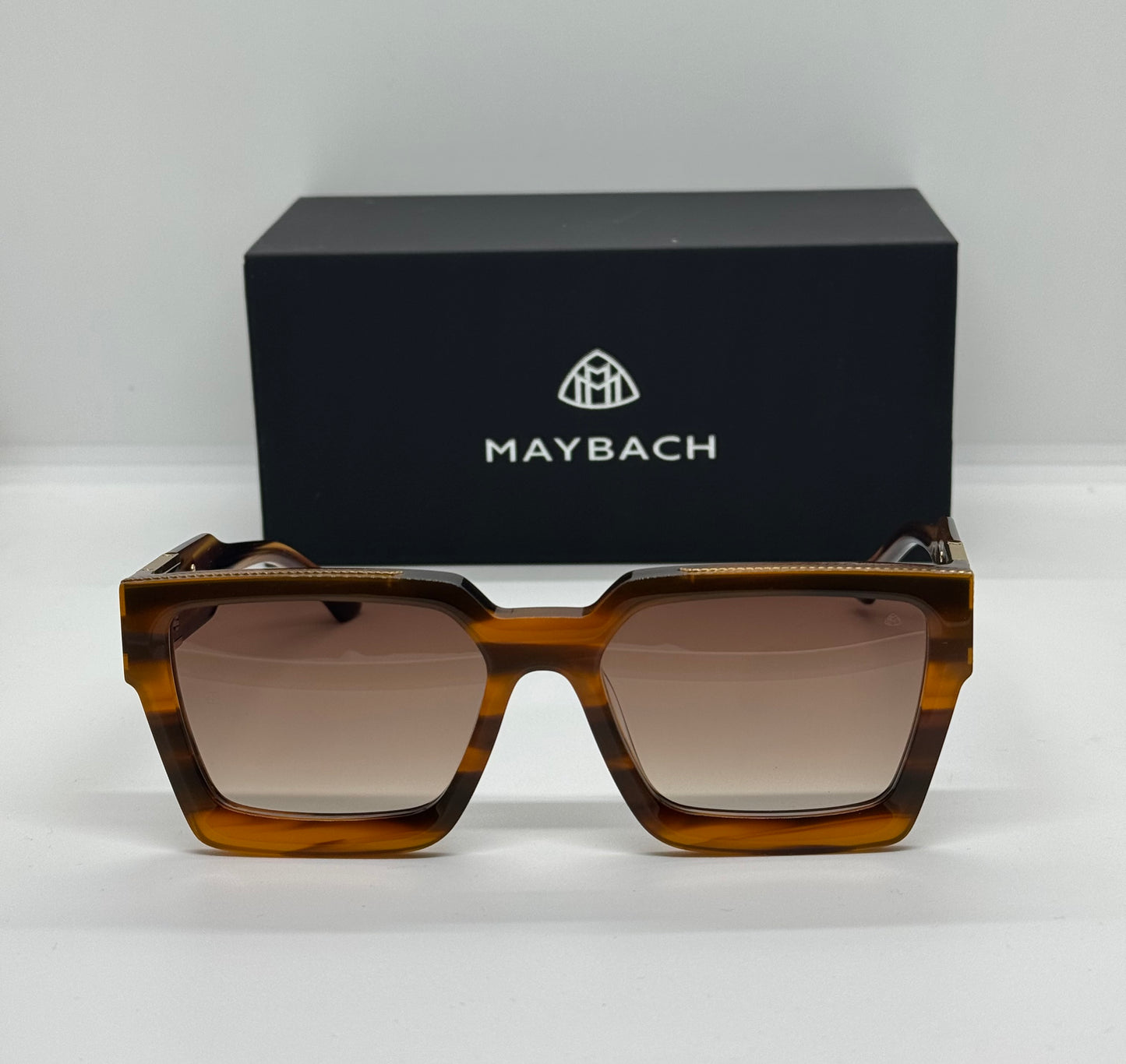 Maybach The Boss 1 Havana Brown