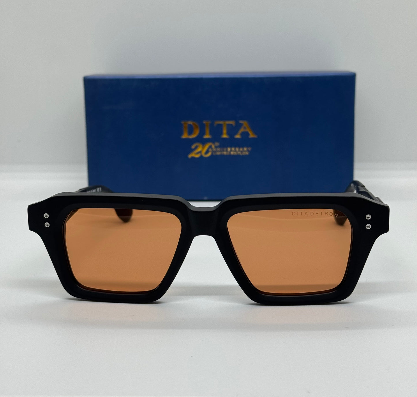 Dita Detron DTX459 Black x Amber